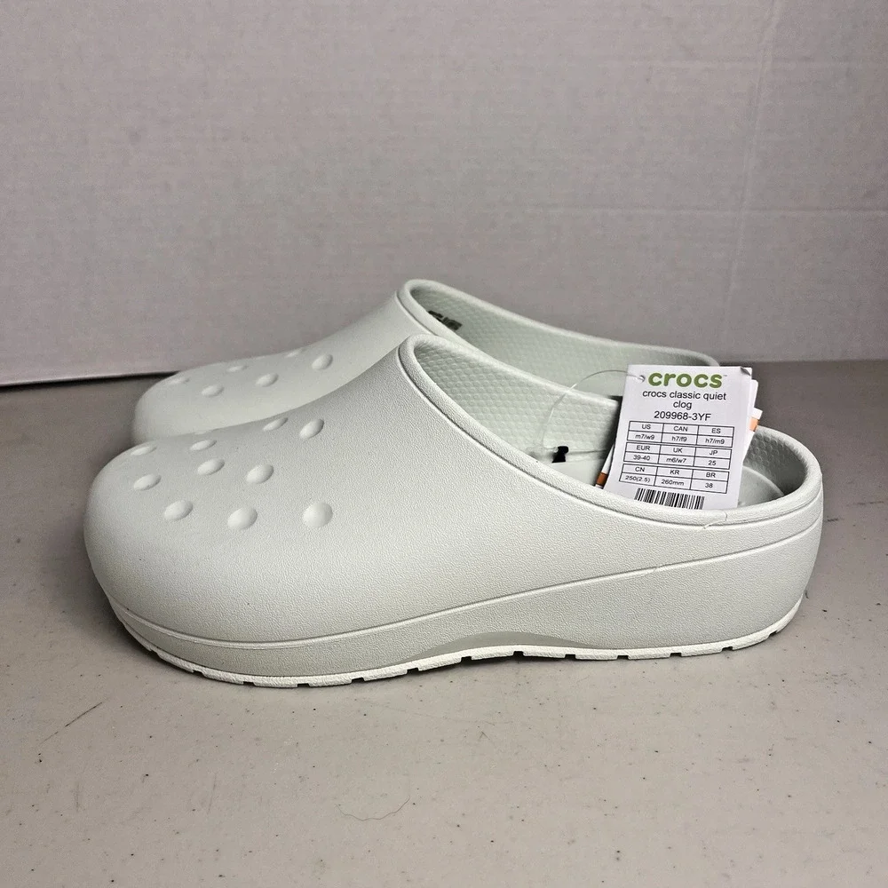 Crocs Classic Quiet Clog Slip On Shoes Mint Tint Unisex Women 9 / Men 7 NEW